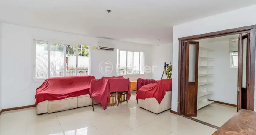 Apartamento com 3 quartos à venda na Rua Coronel Aurélio Bitencourt, 220, Rio Branco, Porto Alegre