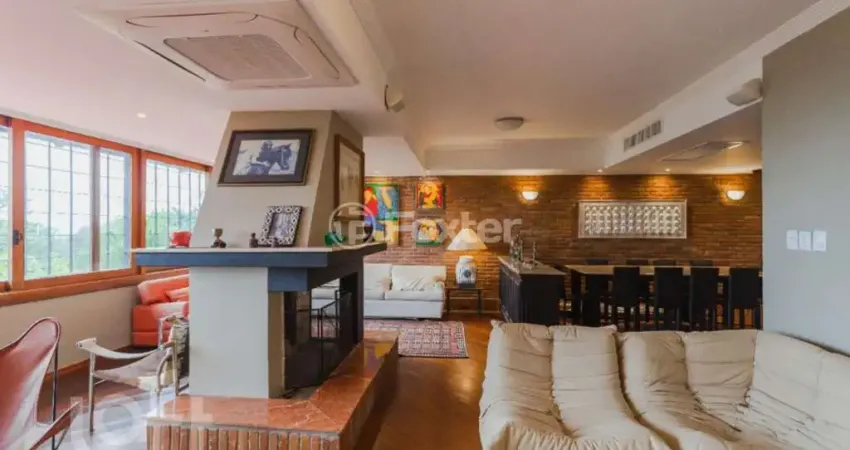 Casa com 3 quartos à venda na Rua Cariri, 715, Vila Assunção, Porto Alegre