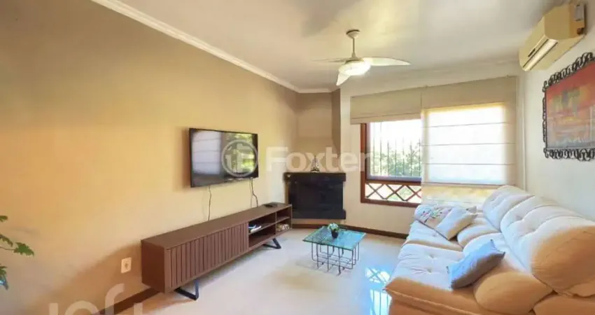 Casa com 3 quartos à venda na Rua Josué Guimarães, 252, Espírito Santo, Porto Alegre