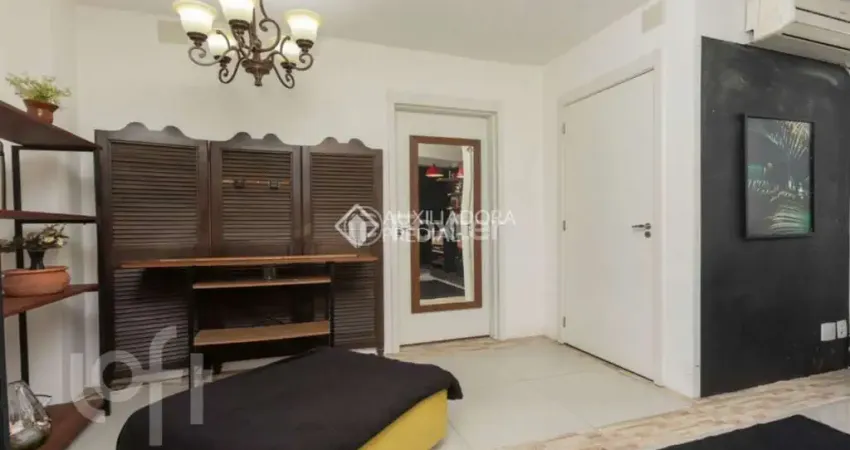 Apartamento com 2 quartos à venda na Alameda Três de Outubro, 15, Sarandi, Porto Alegre