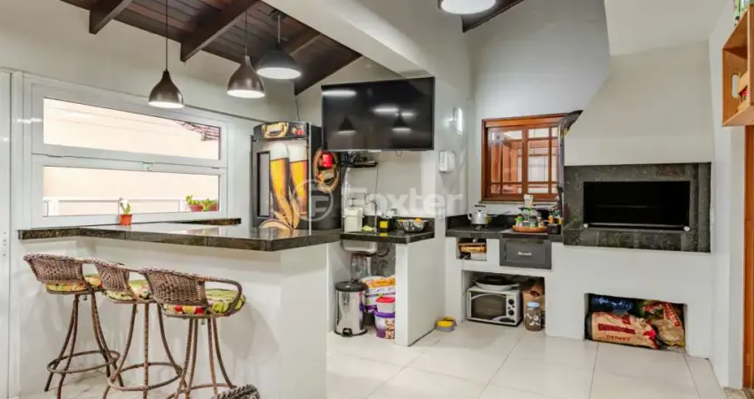 Casa com 3 quartos à venda na Rua Ancara, 330, Espírito Santo, Porto Alegre