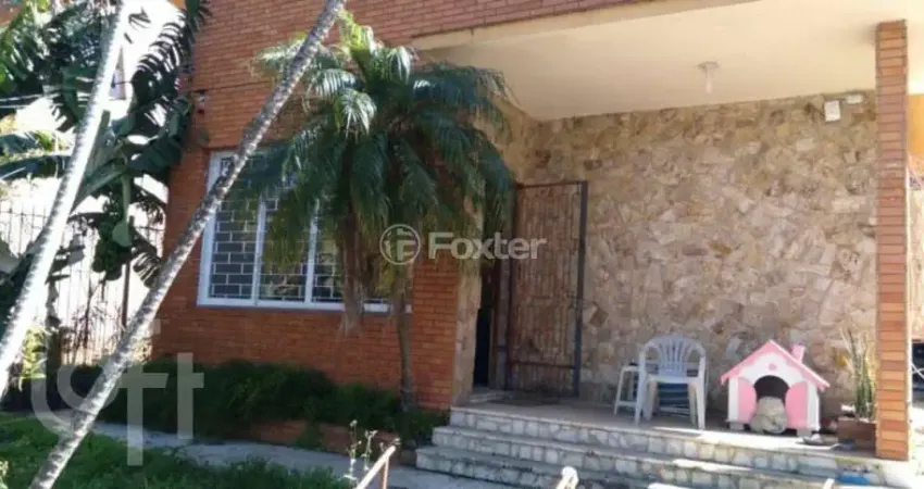 Casa com 3 quartos à venda na Rua Mariz e Barros, 198, Petrópolis, Porto Alegre