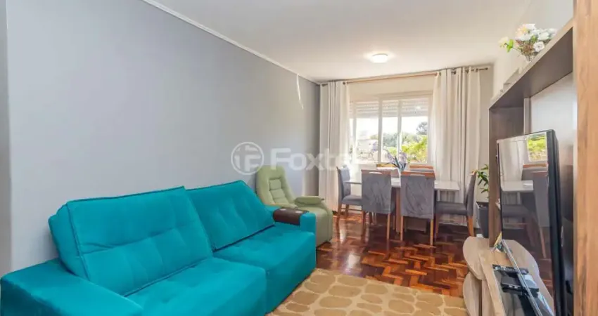 Apartamento com 3 quartos à venda na Rua Veronese, 45, São Sebastião, Porto Alegre