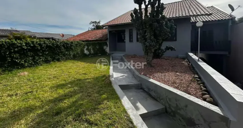 Casa com 3 quartos à venda na Rua Alegrete, 611, Parque Amador, Esteio
