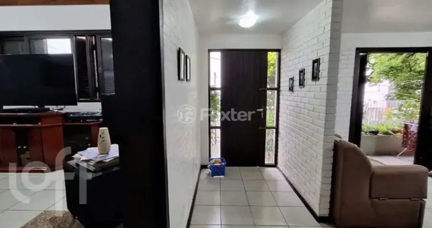 Casa com 3 quartos à venda na Rua Andreza Pinheiro Gonçalves da Silva, 97, Carvoeira, Florianópolis