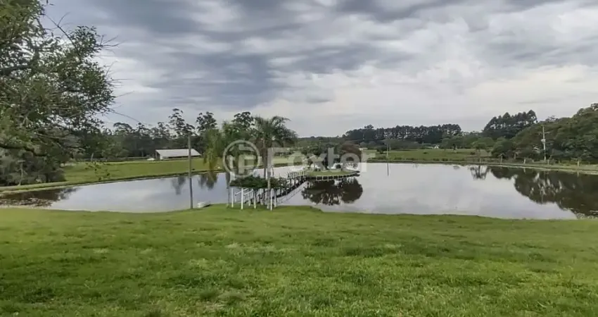 Fazenda com 1 sala à venda na Rua José Florêncio dos Santos, 1138, Fiuza, Viamão