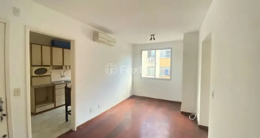 Apartamento com 2 quartos à venda na Rua Professor Carvalho Freitas, 737, Teresópolis, Porto Alegre