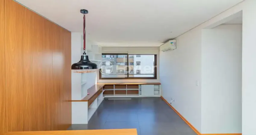 Apartamento com 2 quartos à venda na Travessa Escobar, 193, Camaquã, Porto Alegre