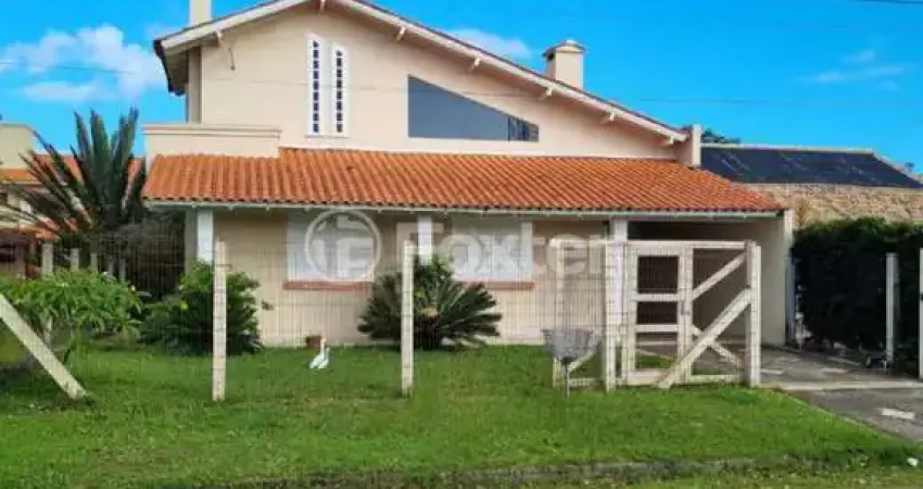 Casa com 3 quartos à venda na Rua São Borja, 2913, Centro, Imbé