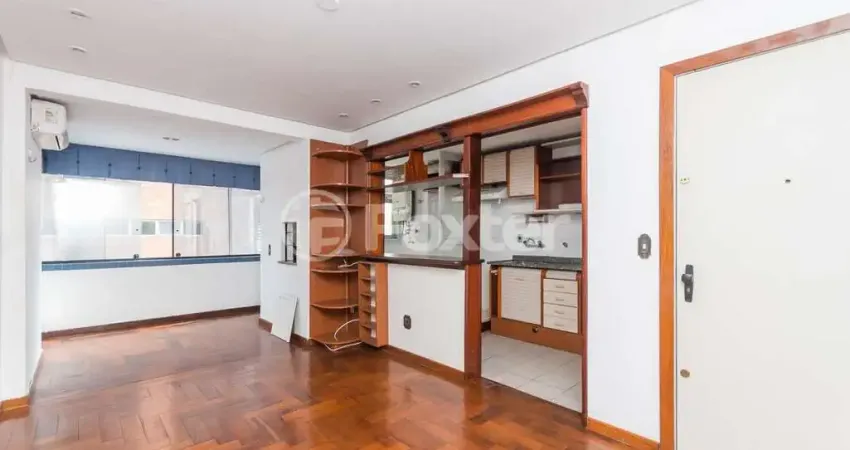 Apartamento com 2 quartos à venda na Rua Guilherme Schell, 308, Santo Antônio, Porto Alegre
