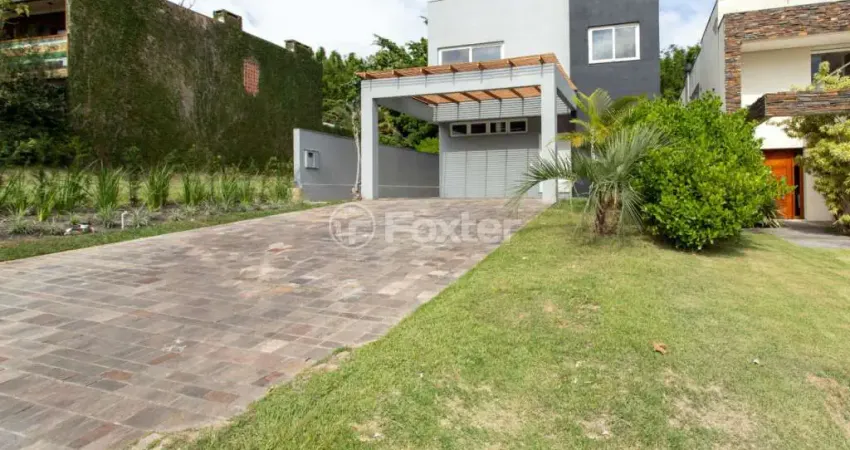 Casa em condomínio fechado com 4 quartos à venda na Avenida Juca Batista, 8000, Ponta Grossa, Porto Alegre