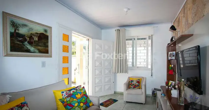 Casa com 4 quartos à venda na Avenida França, 399, Navegantes, Porto Alegre