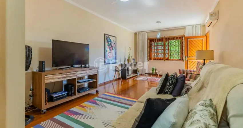 Casa com 3 quartos à venda na Rua Marista, 120, Vila João Pessoa, Porto Alegre