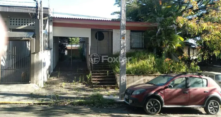 Casa com 3 quartos à venda na Rua Professor José Maria Rodrigues, 141, Vila Ipiranga, Porto Alegre