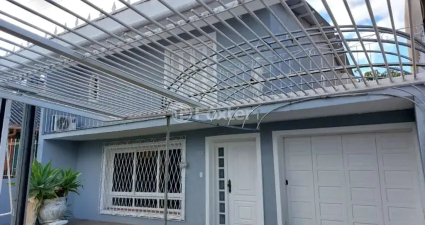 Casa com 5 quartos à venda na Estrada Vila Maria, 173, Cavalhada, Porto Alegre