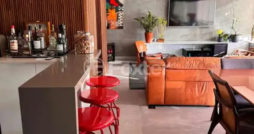 Apartamento com 3 quartos à venda na Avenida da Cavalhada, 5730, Cavalhada, Porto Alegre