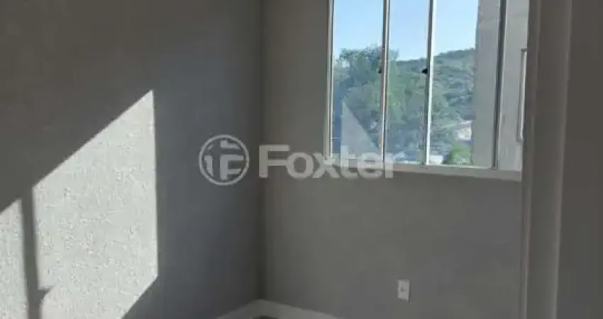 Apartamento com 2 quartos à venda na Rua Família Gonçalves Carneiro, 441, Cavalhada, Porto Alegre