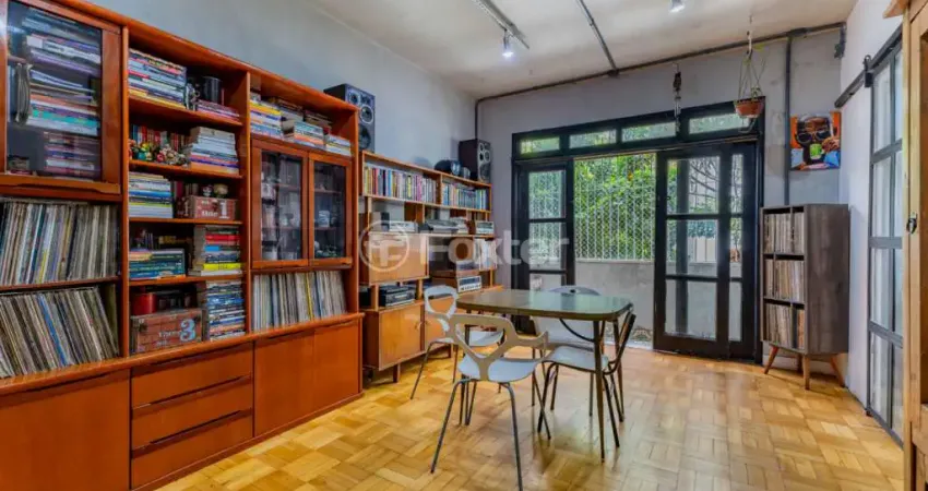 Apartamento com 3 quartos à venda na Avenida Venâncio Aires, 134, Cidade Baixa, Porto Alegre