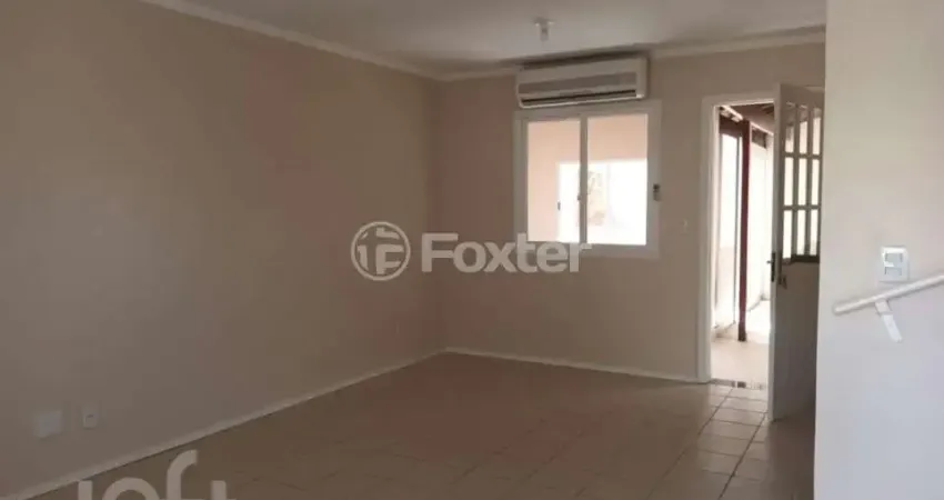 Casa em condomínio fechado com 2 quartos à venda na Avenida Edgar Pires de Castro, 350, Hípica, Porto Alegre