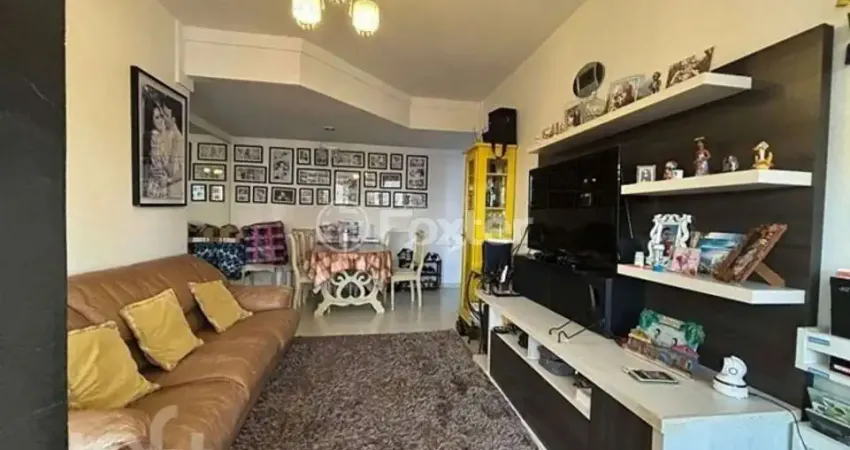 Apartamento com 2 quartos à venda na Rua Gonçalves Dias, 185, Menino Deus, Porto Alegre
