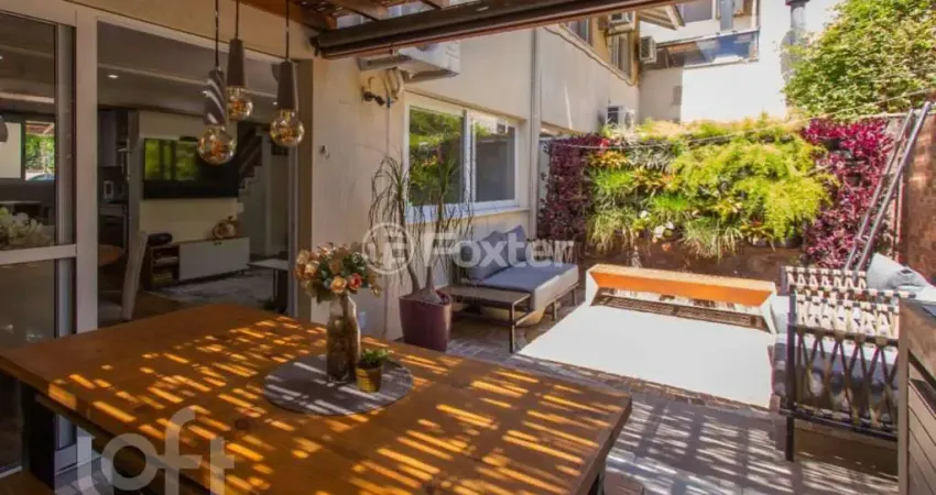 Casa em condomínio fechado com 3 quartos à venda na Avenida Engenheiro Ludolfo Boehl, 1179, Teresópolis, Porto Alegre