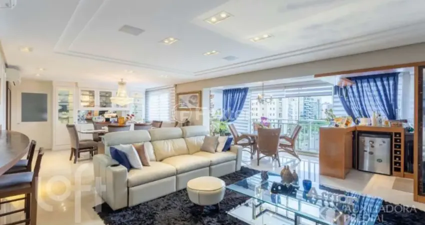 Apartamento com 3 quartos à venda na Avenida Túlio de Rose, 500, Jardim Europa, Porto Alegre