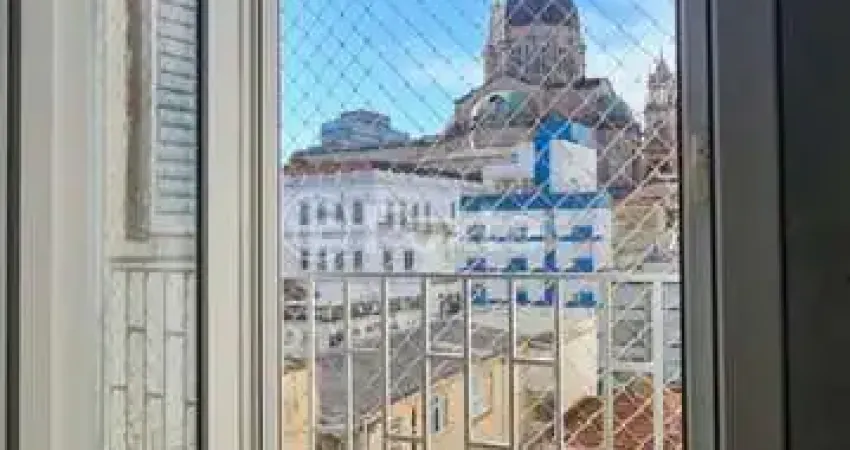 Apartamento com 2 quartos à venda na Rua Coronel Fernando Machado, 813, Centro Histórico, Porto Alegre