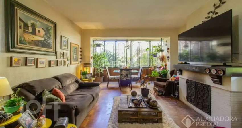 Apartamento com 3 quartos à venda na Rua Ramiro Barcelos, 953, Independência, Porto Alegre