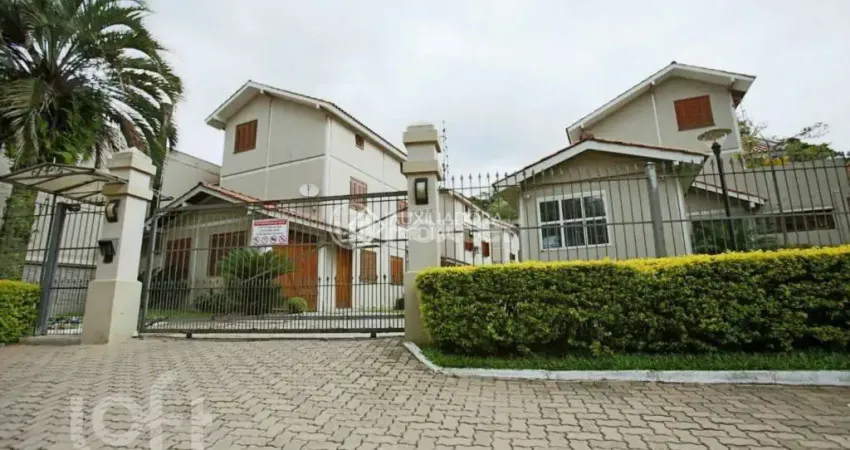 Casa em condomínio fechado com 3 quartos à venda na Rua Professor Carvalho Freitas, 1485, Teresópolis, Porto Alegre