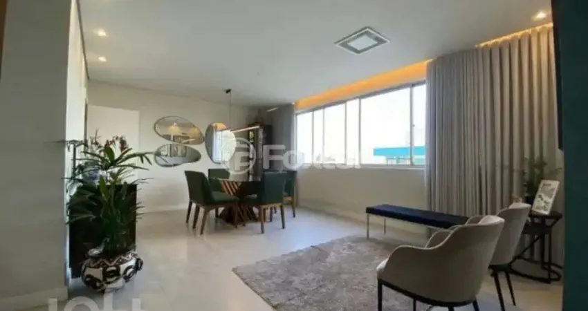 Apartamento com 3 quartos à venda na Rua Esteves Júnior, 30, Centro, Florianópolis