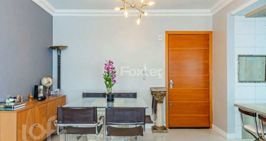 Apartamento com 2 quartos à venda na Rua Roque Calage, 886, Passo da Areia, Porto Alegre