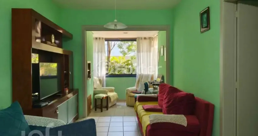 Apartamento com 3 quartos à venda na Rua Guilherme Schell, 308, Santo Antônio, Porto Alegre