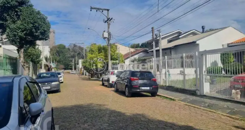 Casa com 2 quartos à venda na Rua Pindorama, 118, Teresópolis, Porto Alegre