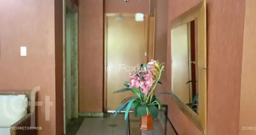 Apartamento com 3 quartos à venda na Rua Cônego Viana, 65, Rio Branco, Porto Alegre