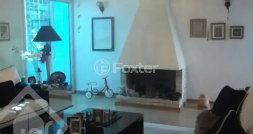 Casa com 3 quartos à venda na Rua Arnaldo Bernardi, 80, Ipanema, Porto Alegre