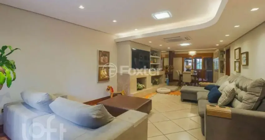 Casa com 5 quartos à venda na Rua Matias José Bins, 1641, Chácara das Pedras, Porto Alegre