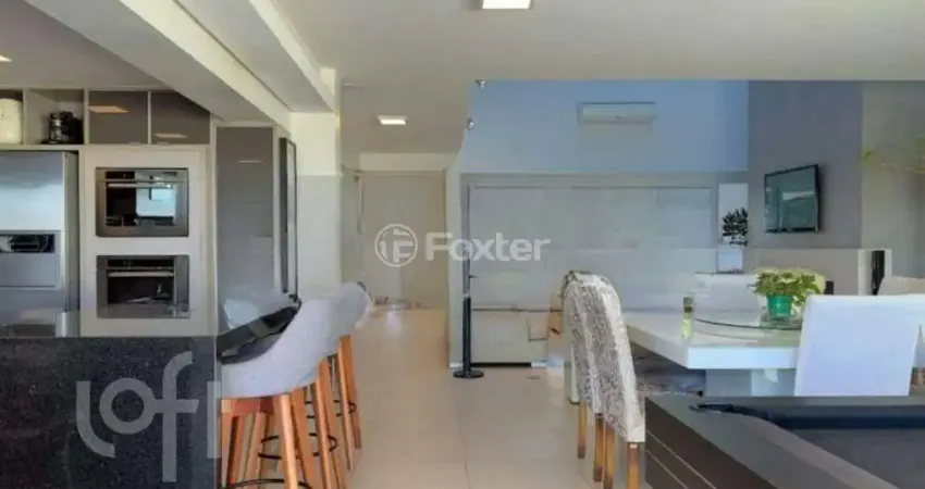 Casa com 4 quartos à venda na Rua Conselheiro Xavier da Costa, 2449, Ipanema, Porto Alegre