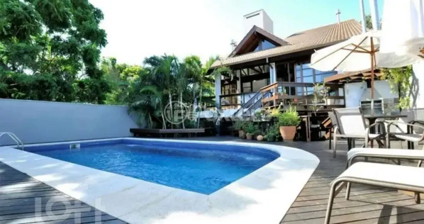 Casa com 4 quartos à venda na Rua Almirante Barroso, 188, João Paulo, Florianópolis