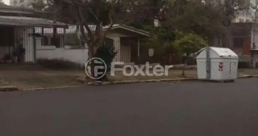Casa com 1 quarto à venda na Rua Doutor Eduardo Chartier, 55, Passo da Areia, Porto Alegre