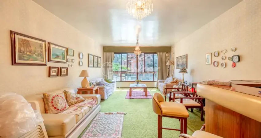 Apartamento com 3 quartos à venda na Rua Santa Terezinha, 253, Farroupilha, Porto Alegre