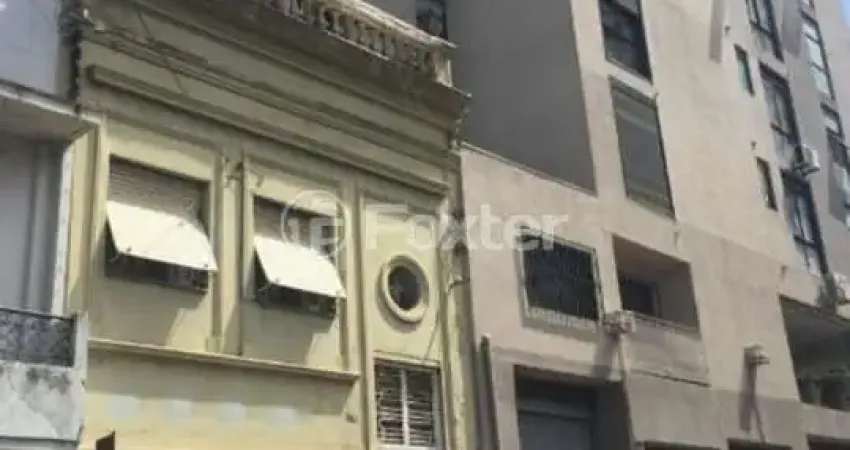 Casa com 3 quartos à venda na Rua General Bento Martins, 619, Centro Histórico, Porto Alegre