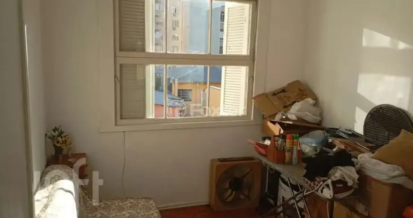 Apartamento com 3 quartos à venda na Rua Ramiro Barcelos, 2111, Santana, Porto Alegre