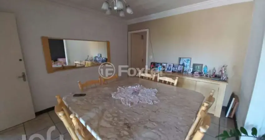 Casa com 3 quartos à venda na Rua General Sady Cahen Fischer, 165, Costa e Silva, Porto Alegre