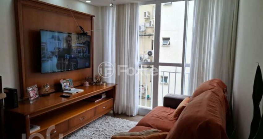Apartamento com 2 quartos à venda na Rua Walton Pontes Carpes, 39, Vila Nova, Porto Alegre