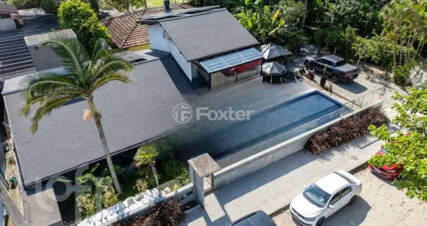 Casa com 3 quartos à venda na Servidão Caminho dos Surfistas, 193, Campeche, Florianópolis