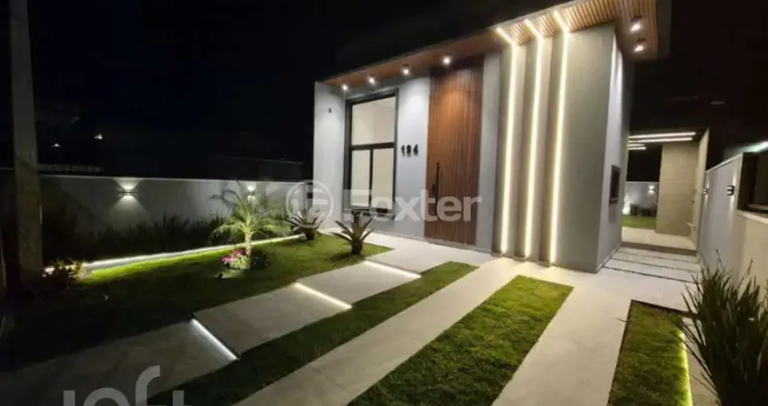 Casa com 3 quartos à venda na Rua Adams Filho, 194, Parque Ipiranga, Gravataí