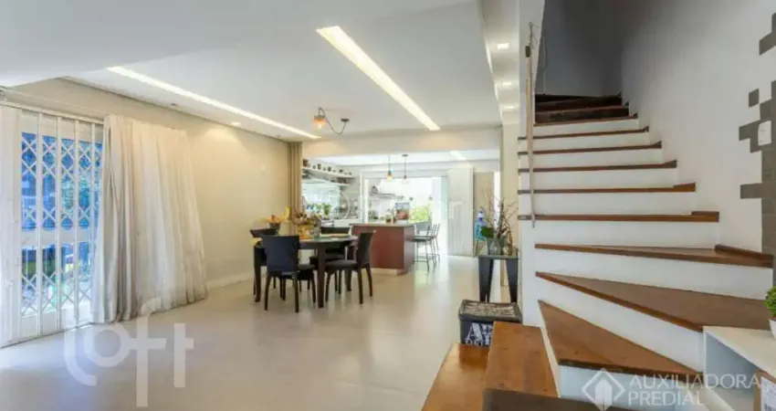 Casa em condomínio fechado com 3 quartos à venda na Avenida São Pedro, 1641, São Geraldo, Porto Alegre