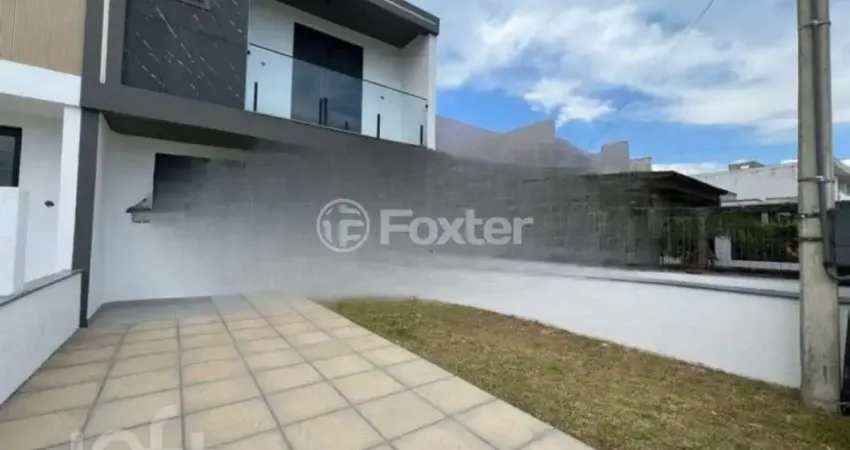 Casa com 2 quartos à venda na Avenida Cristóvão Colombo, 1098, Zona Nova, Capão da Canoa