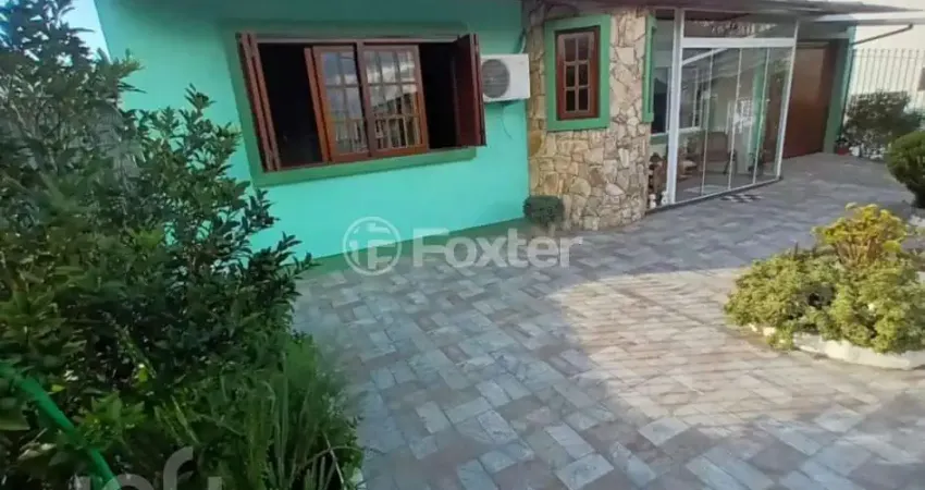 Casa com 2 quartos à venda na Rua Doutor Jorge Sehbe, 195, Santa Catarina, Caxias do Sul