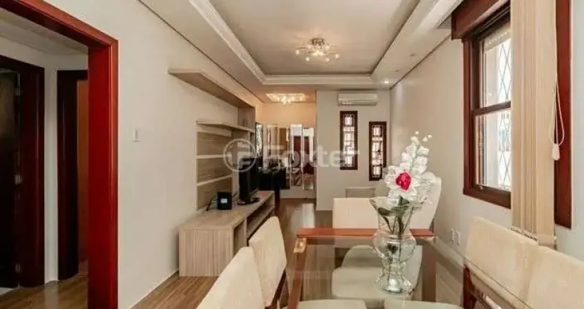 Casa comercial com 2 salas à venda na Avenida Benno Mentz, 1397, Vila Ipiranga, Porto Alegre
